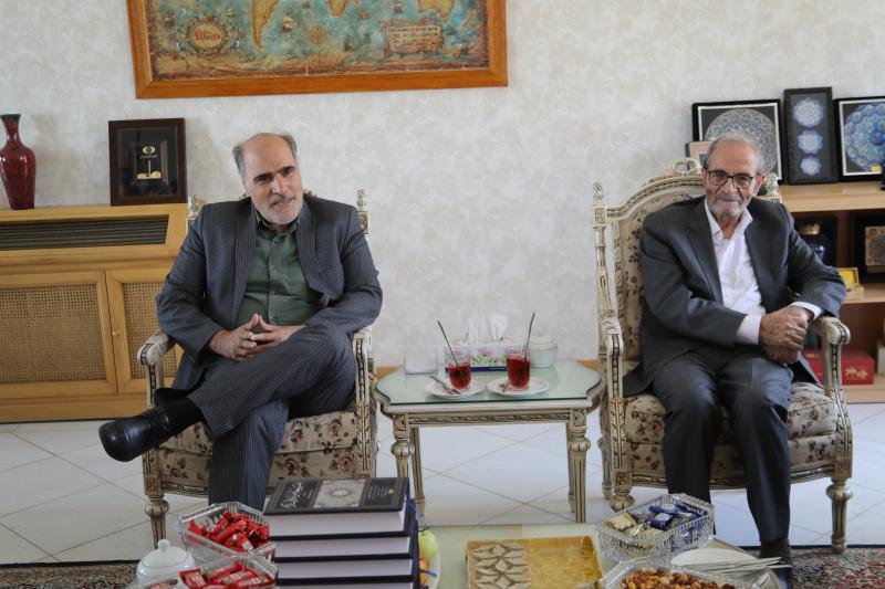 دیدار رؤسای بنیادهای ایران‌شناسی و بوعلی‌سینا؛ تأکید بر همکاری‌های علمی و معرفی مفاخر ملی